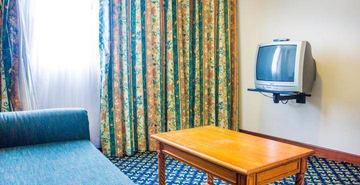 Hotel Nahar Nilgiris Утакаманд Экстерьер фото