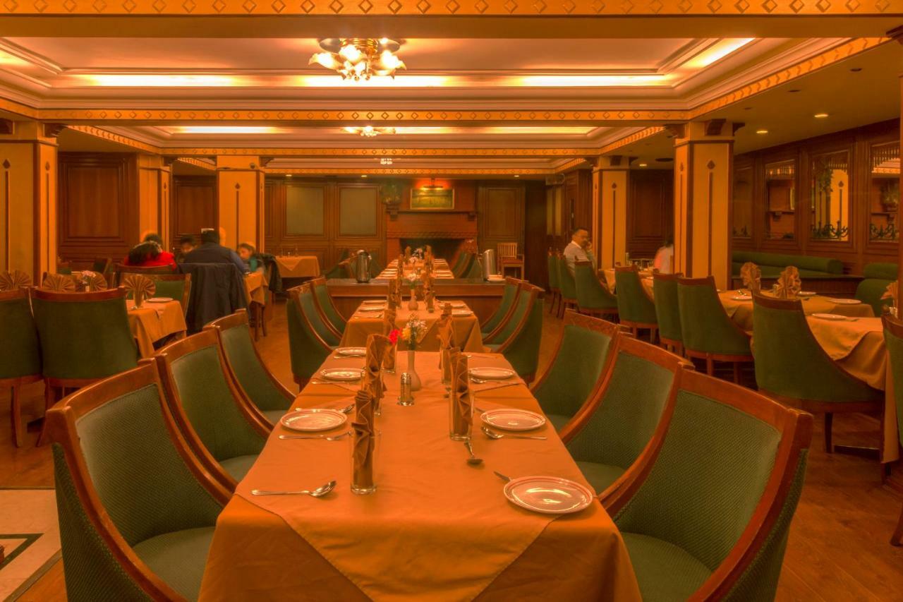 Hotel Nahar Nilgiris Утакаманд Экстерьер фото
