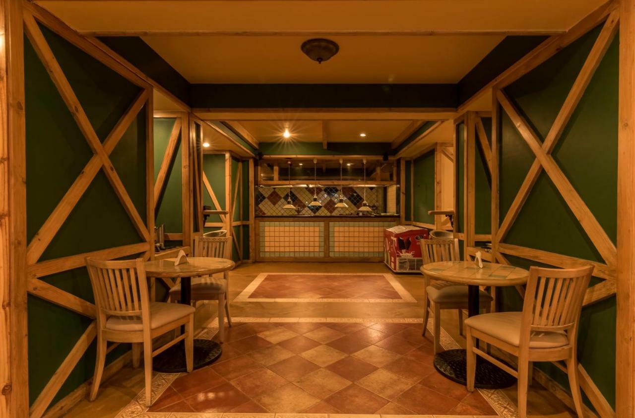 Hotel Nahar Nilgiris Утакаманд Экстерьер фото